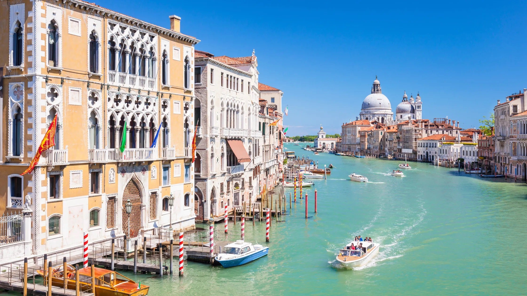 Walking Venice & the Italian Lakes <br>1 - 17 June, 2027