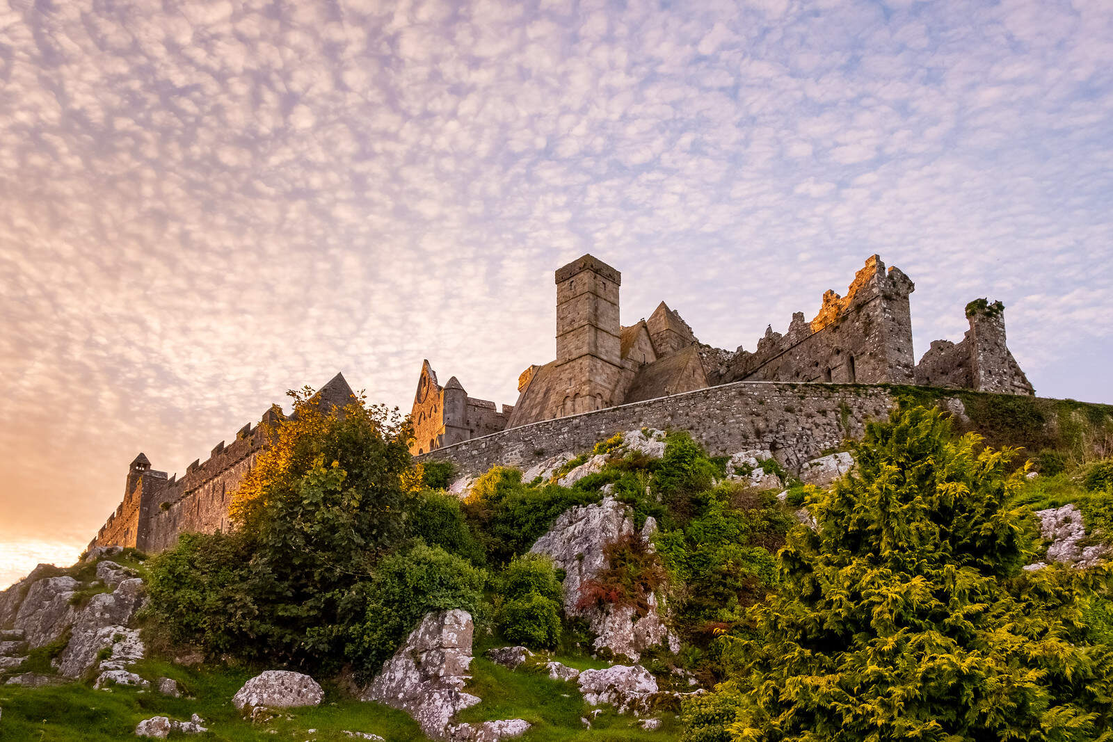 Walking in Ireland<br> 9 - 28 June, 2027